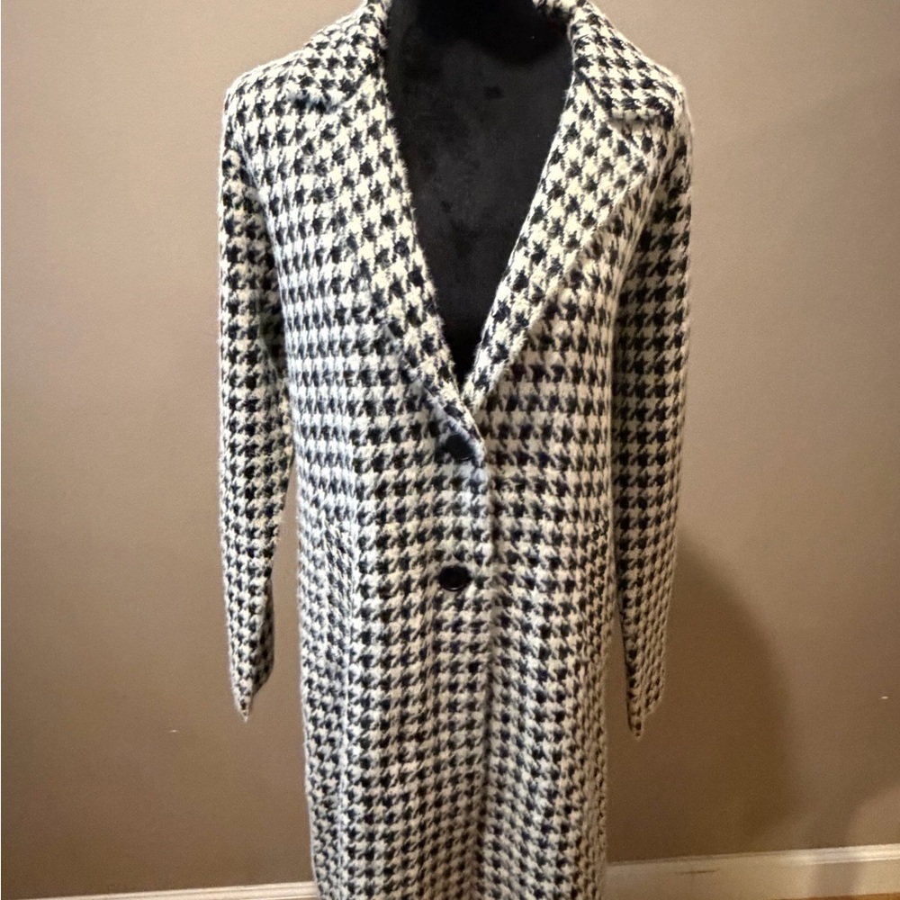 Max Studio Houndstooth Long Coat